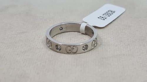 Anello Gucci in Oro 18 kt Diamanti 0,15 Ct