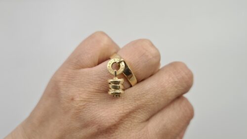 Anello Bulgari con Pendente Charm Diamante 0,05 Ct