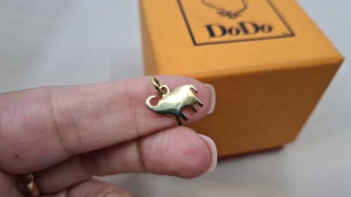Ciondolo Charm DoDo a forma di Elefante "Fidati" in Oro 18 kt 2 Gr