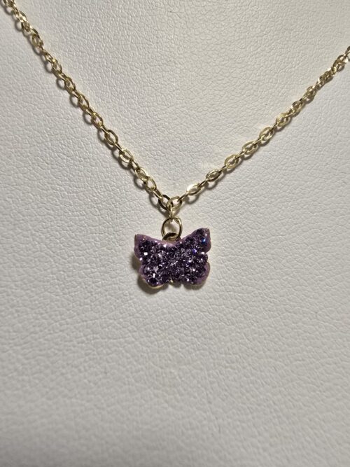 Collana Oro Giallo 8 Kt con ciondolo farfallina viola