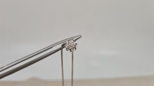 Catena con Ciondolo firmata Salvini Diamanti 0,07 Ct in Oro Bianco 18 kt