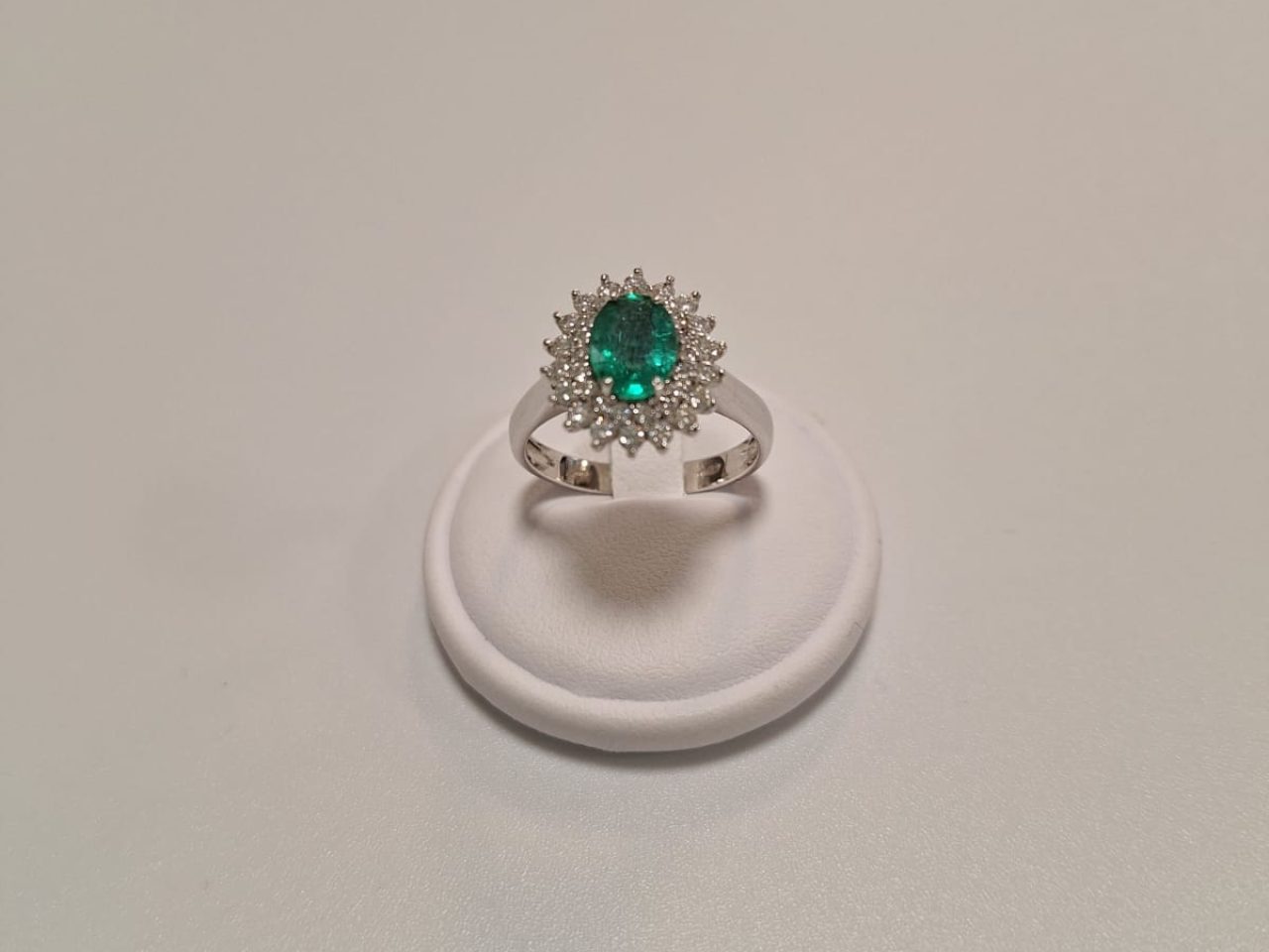 WhatsApp Image 2024-12-09 at 09.24.21 (1)